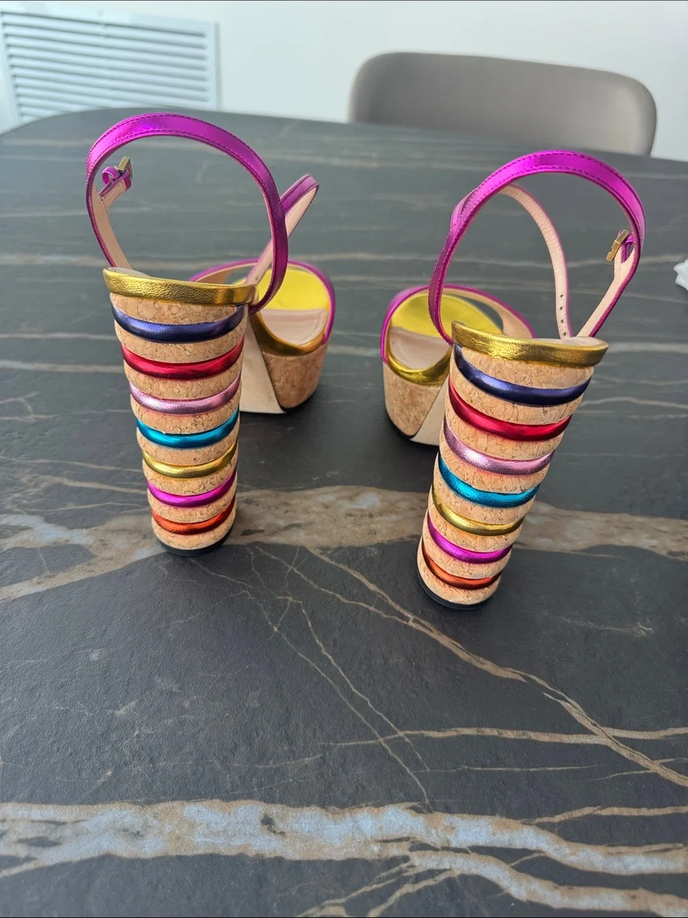GUCCI Metallic Fuchsia and Gold High-Heel Platform Sandals